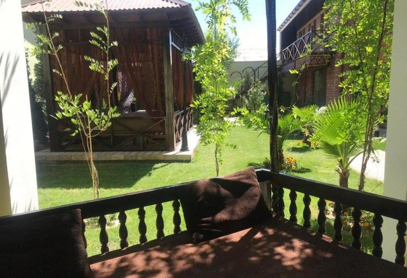 פנסיון Green House Eco