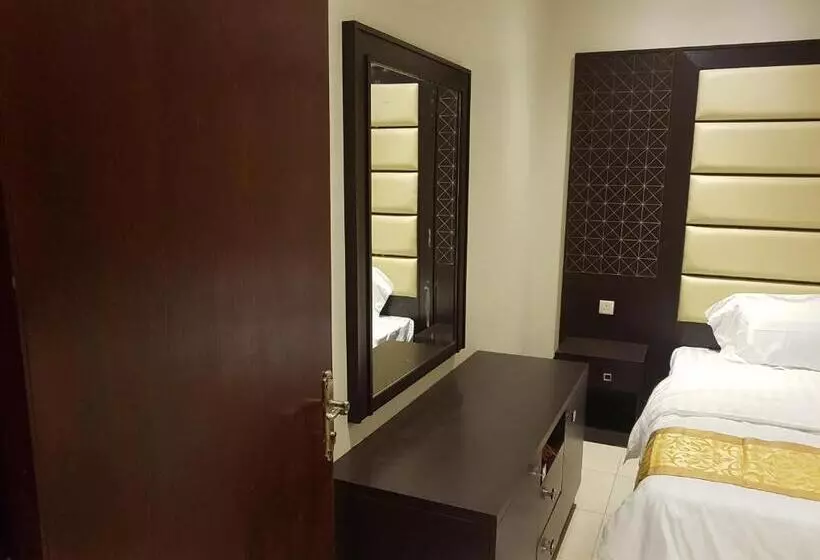 Rose Niry Hotel Suites روز نيري للاجنحة الفندقية