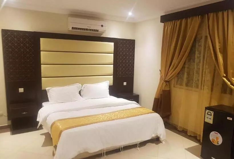 Rose Niry Hotel Suites روز نيري للاجنحة الفندقية