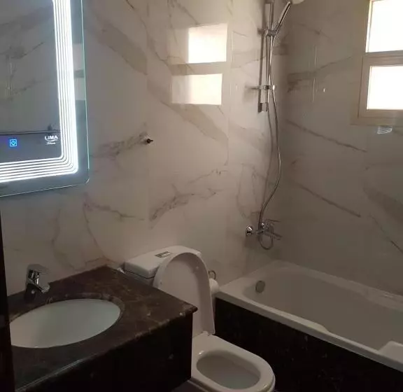 Rose Niry Hotel Suites روز نيري للاجنحة الفندقية