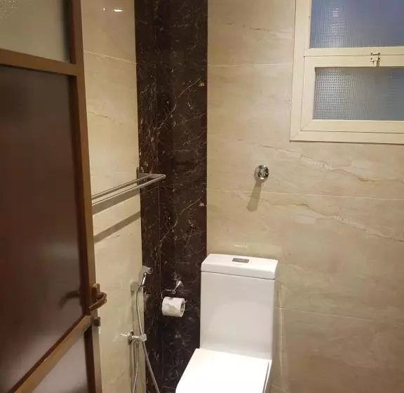 Rose Niry Hotel Suites روز نيري للاجنحة الفندقية