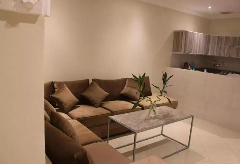 Rose Niry Hotel Suites روز نيري للاجنحة الفندقية