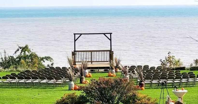 ホテル Lake Orchard Farm Retreat