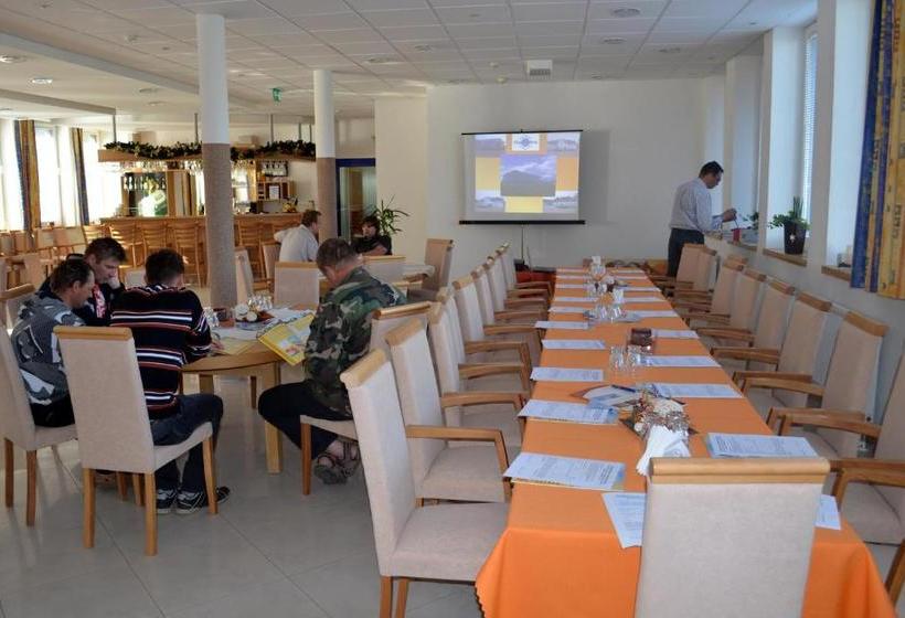 בית מלון כפרי Trend