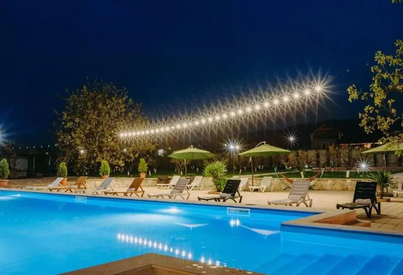 Otel & Wine Cellar Arge