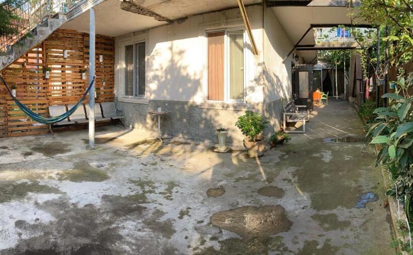 پانسیون Guest House Barbi