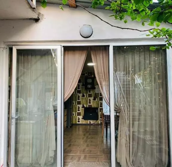 پانسیون Guest House Barbi