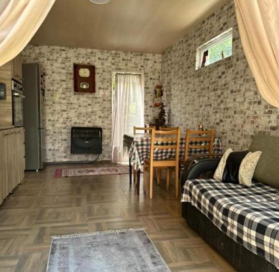 پانسیون Guest House Barbi