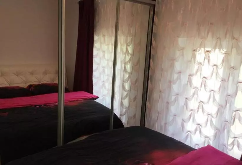 Majatalo Guest House