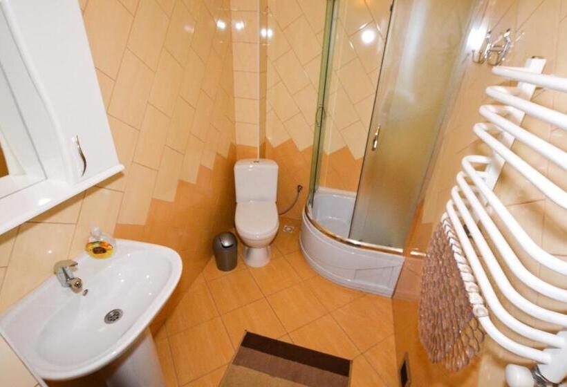 膳宿费 Kozatsky Dvorik