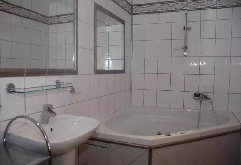 Majatalo Penzion Rotunda