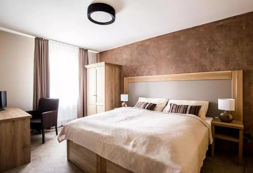 پانسیون Penzion V Zálesí