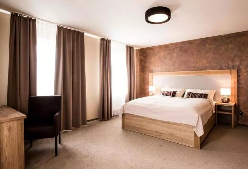 پانسیون Penzion V Zálesí