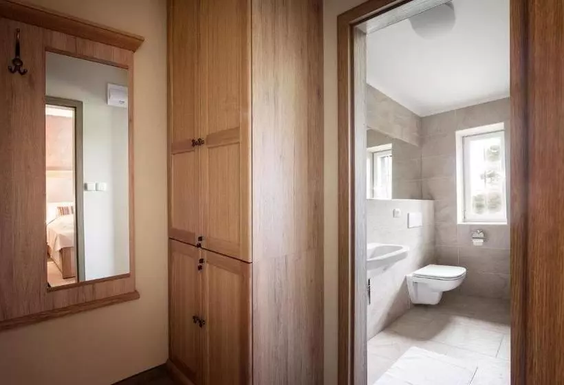 پانسیون Penzion V Zálesí