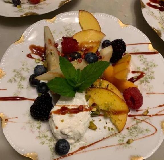 The Dolon House Bed & Breakfast!