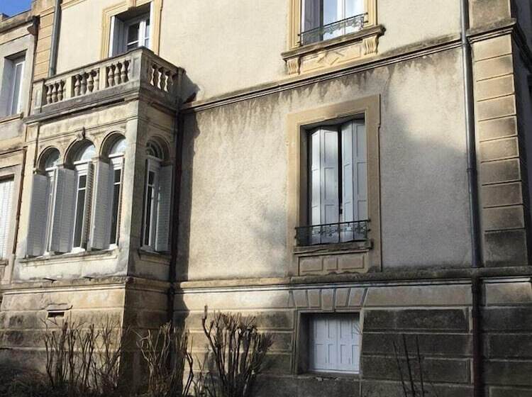 ベッドアンドブレックファースト Les Marronniers