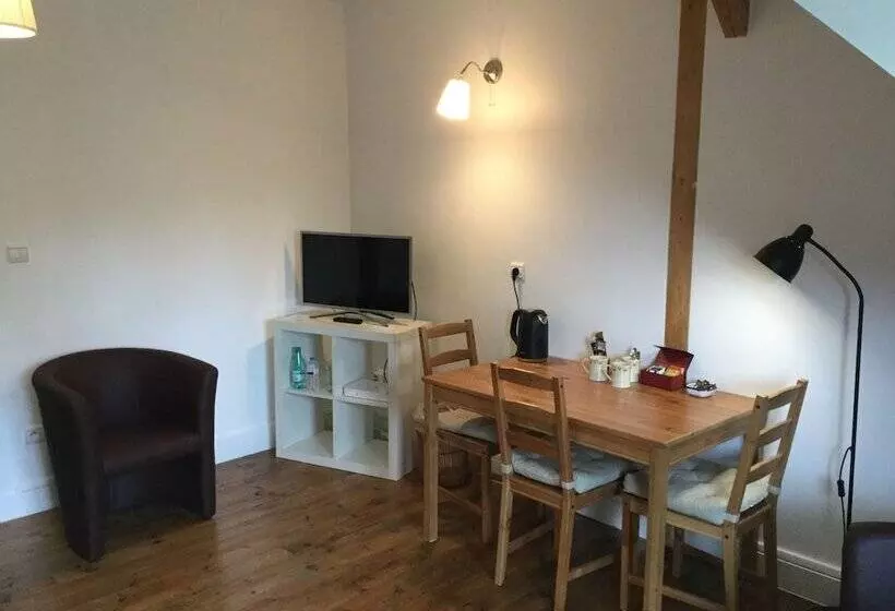 Aamiaismajoitus (B&B) Les Marronniers