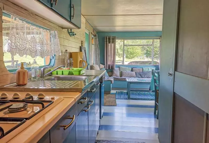 ペンション Au Bonheur Nomade