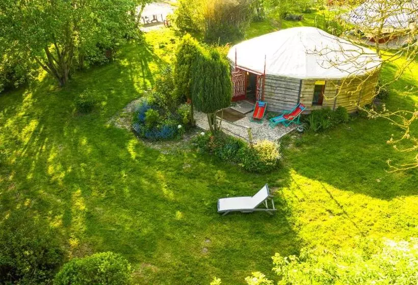 ペンション Au Bonheur Nomade