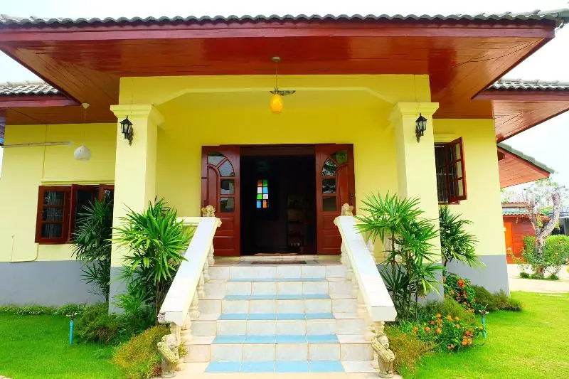 Majatalo Oyo Ban Thassanee