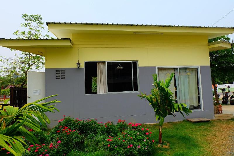 פנסיון Oyo Ban Thassanee