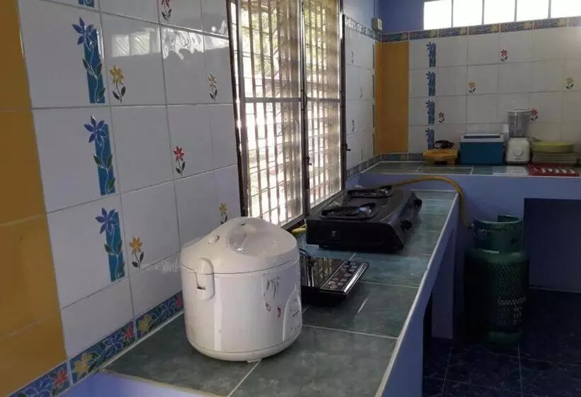 Majatalo Oyo Ban Thassanee