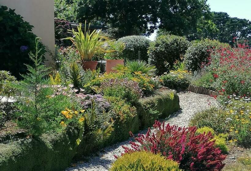 Bed and Breakfast La Tour Du Bois Dormant