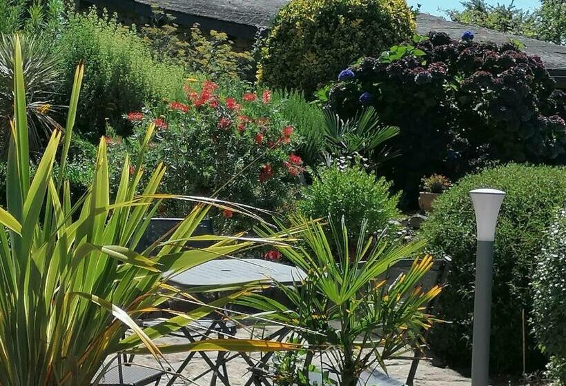 Bed and Breakfast La Tour Du Bois Dormant