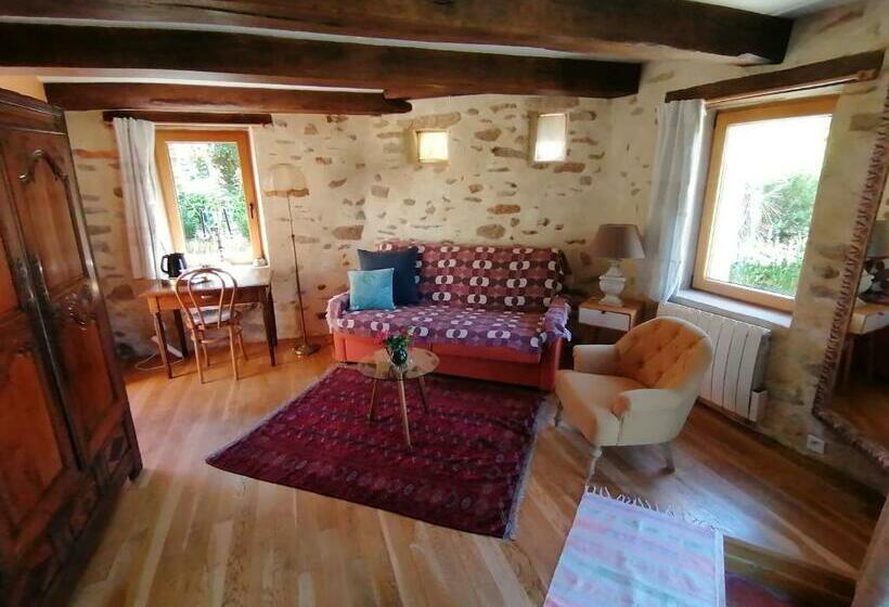 Bed and Breakfast La Tour Du Bois Dormant