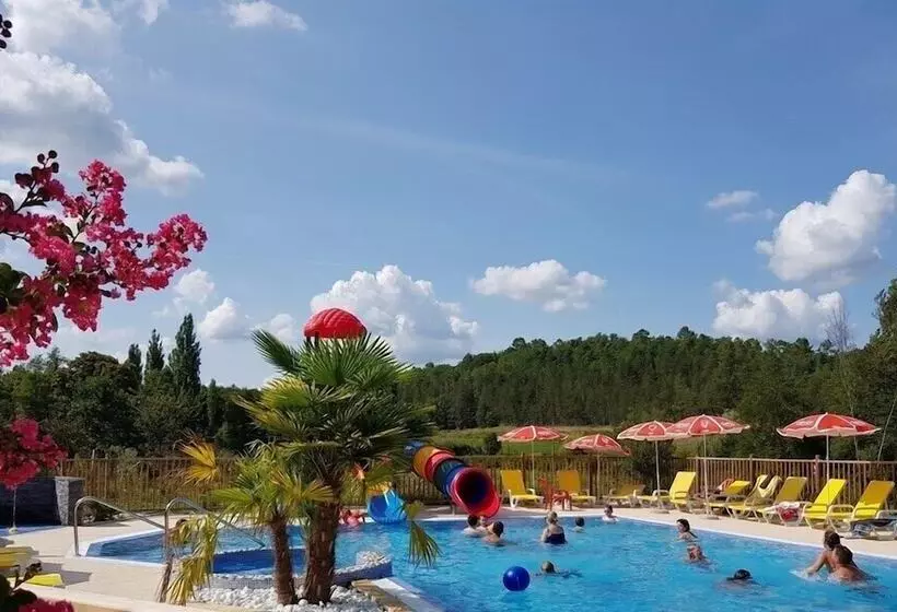 ホテル Camping Le Verdoyant   Gites