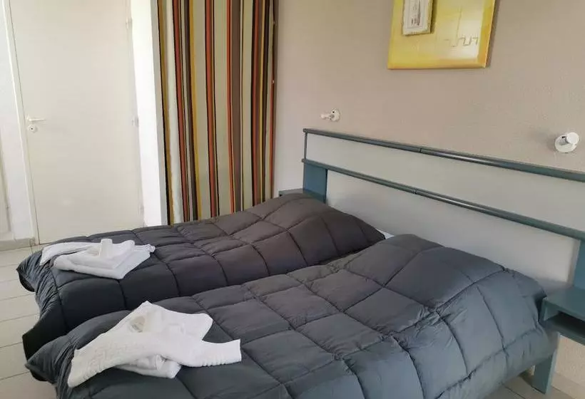 هتل Village Vacances Des Rives Des Corbieres