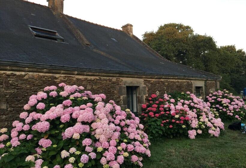 민박 Domaine De Lesty Chambre D Hôtes