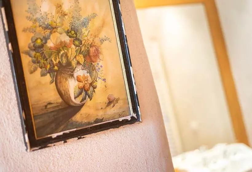 Aamiaismajoitus (B&B) Maison D Hôtes Mas De La Chadenede