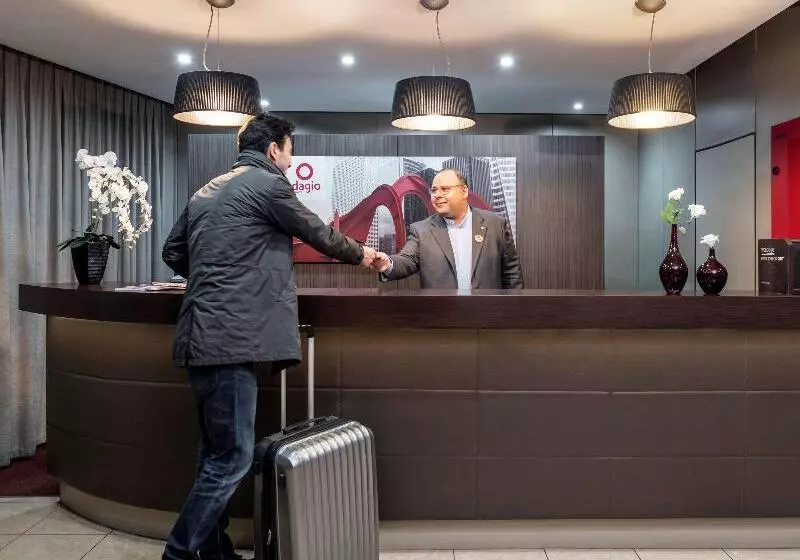 Aparthotel Adagio La Défense Esplanade