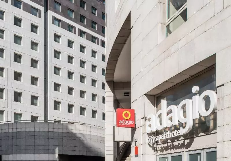 Aparthotel Adagio La Défense Esplanade