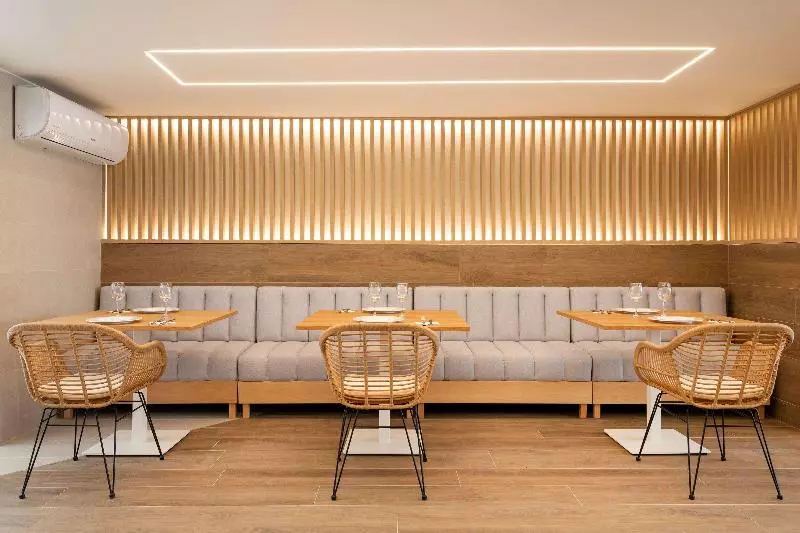 Halley Hotel & Apartments Affiliated By Meliá