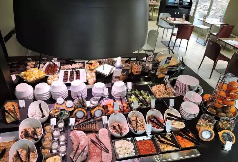 호텔 Campanile Hôtel Auch