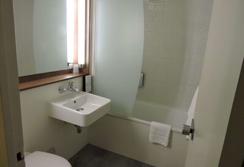 فندق Campanile Hôtel Auch