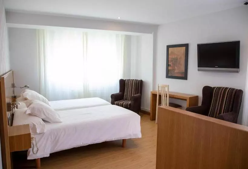 Отель Casa Román