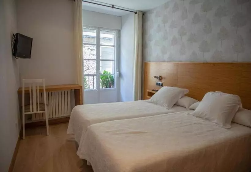 Отель Casa Román