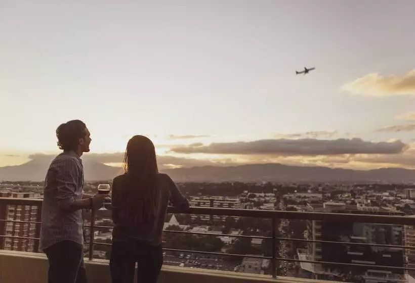 هتل Holiday Inn Guatemala, An Ihg