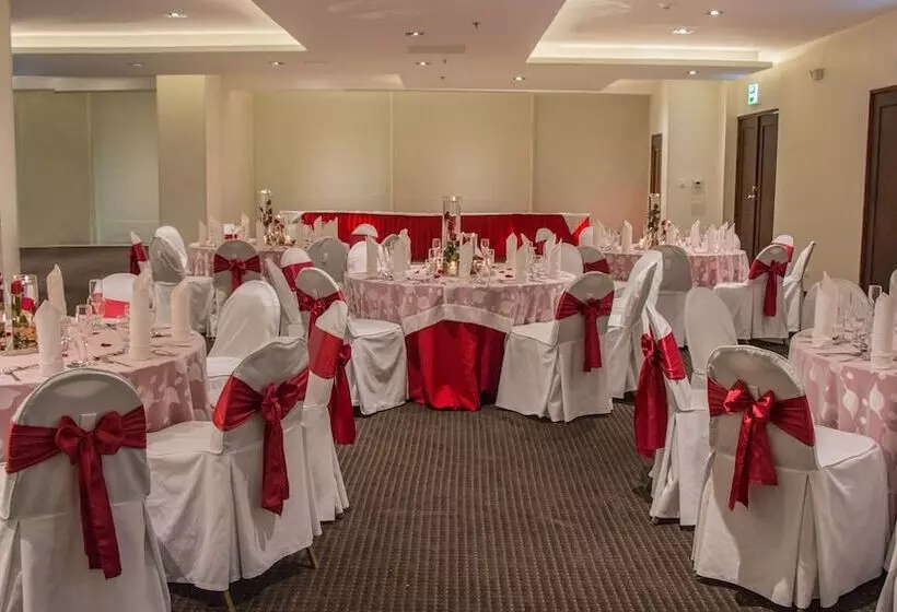 هتل Holiday Inn Guatemala, An Ihg