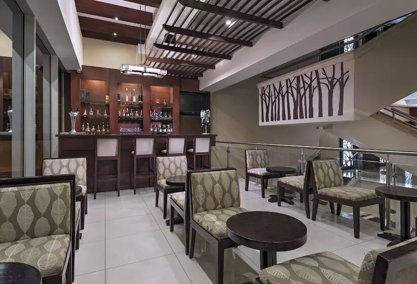 هتل Holiday Inn Guatemala, An Ihg