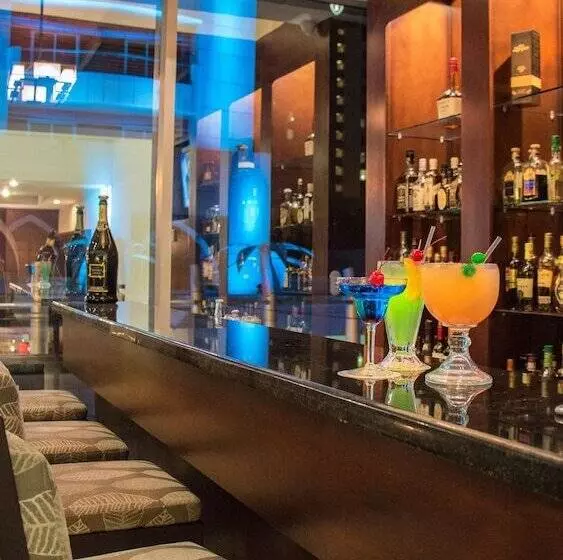 هتل Holiday Inn Guatemala, An Ihg