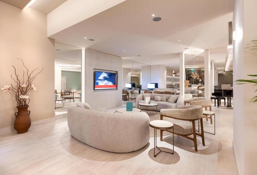 هتل Holiday Inn Thessaloniki, An Ihg