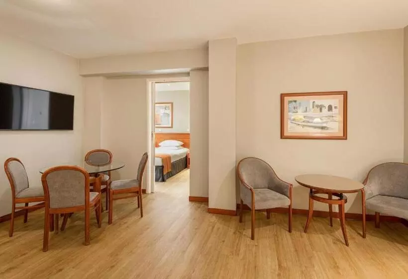 Hotel Holiday Inn Thessaloniki, An Ihg