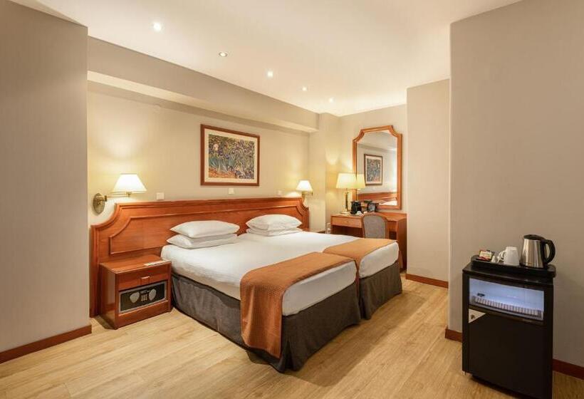 هتل Holiday Inn Thessaloniki, An Ihg