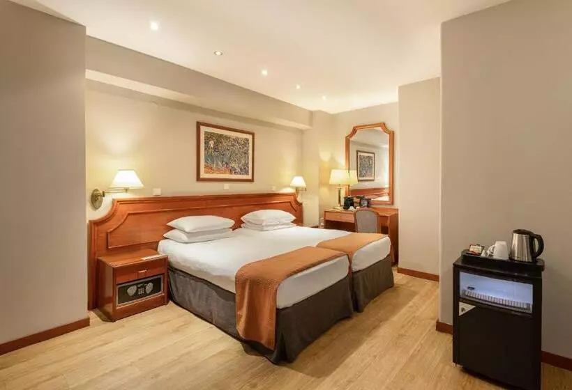 Hotel Holiday Inn Thessaloniki, An Ihg