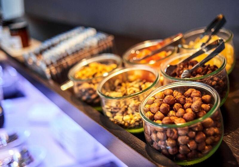 هتل Hôtel Mercure Le Mans Batignolles