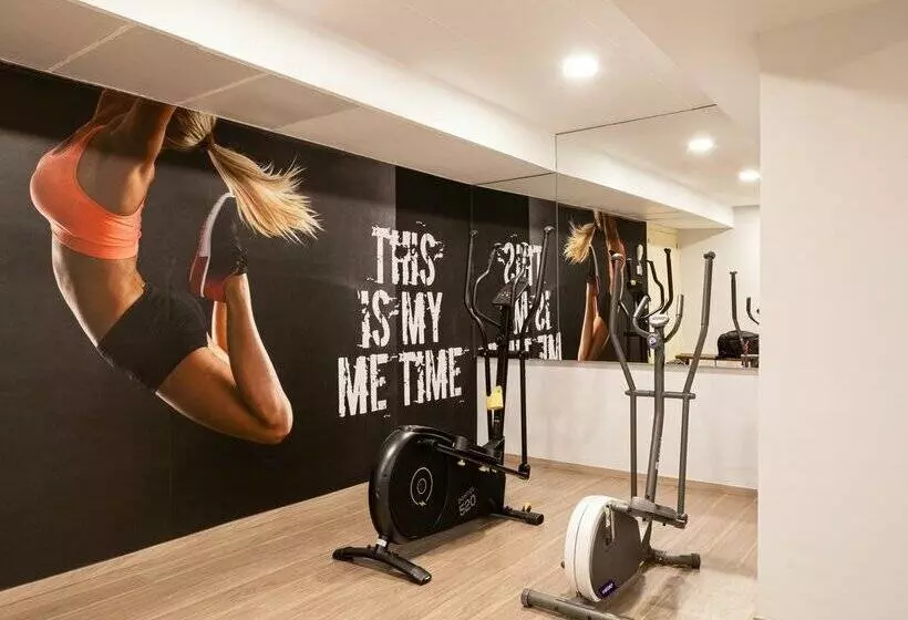 酒店 htop Calella Palace & Spa 4* Sup